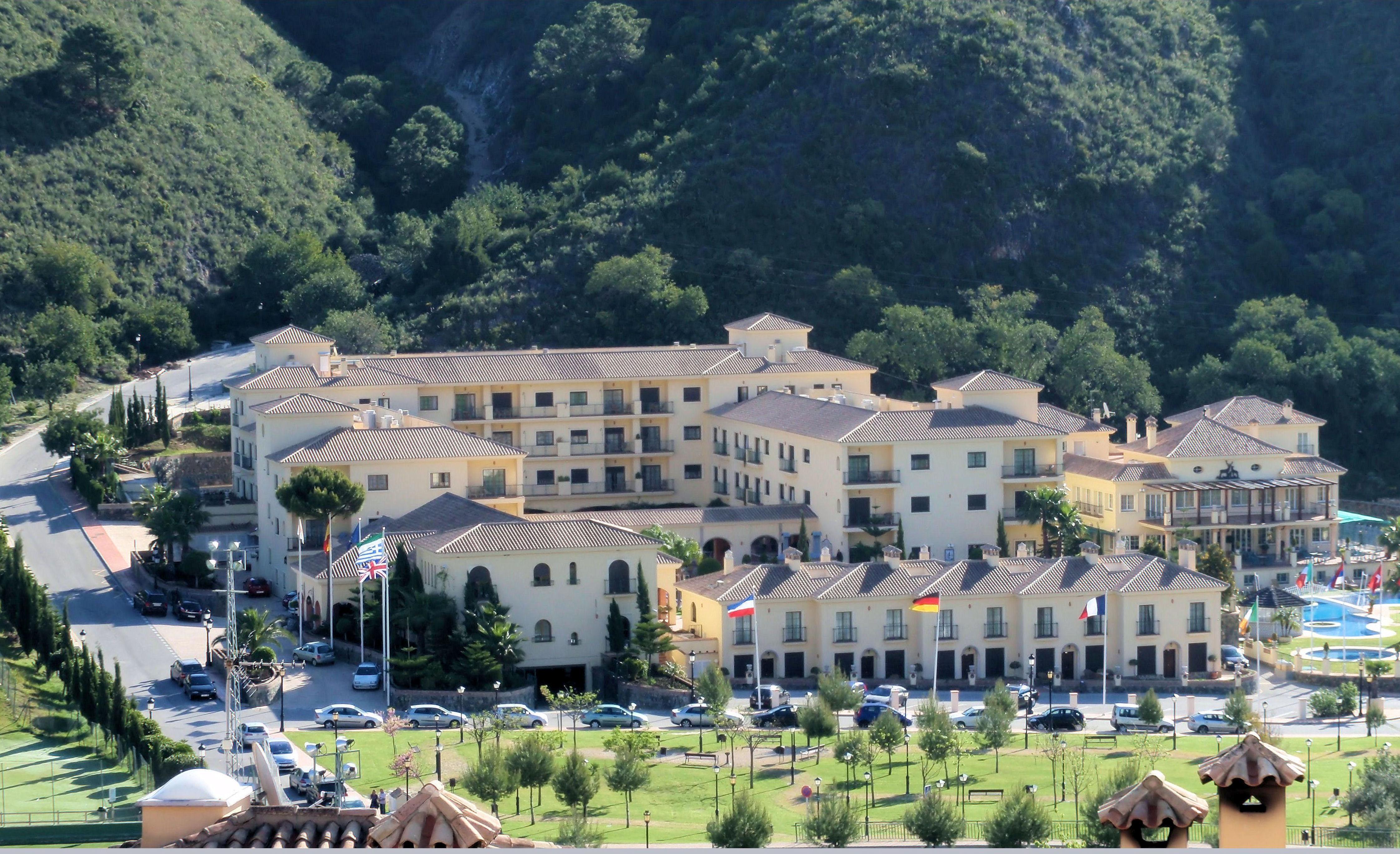 Gran Hotel Benahavis Spa Exterior photo